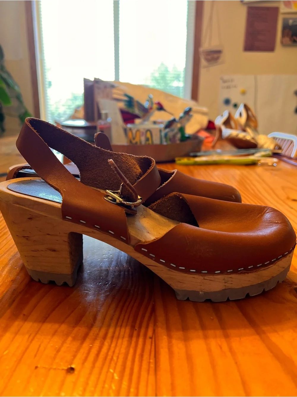 MIA Brown Leather Slingback Clogs - Picture 10 of 11